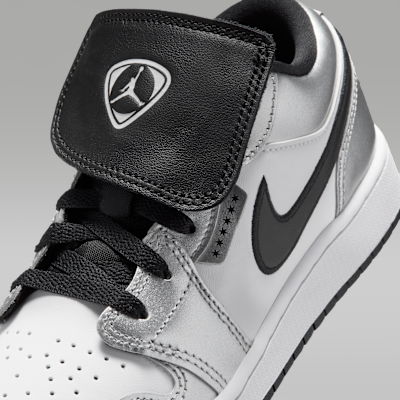 Air Jordan 1 Low SE Big Kids' Shoes. Nike.com